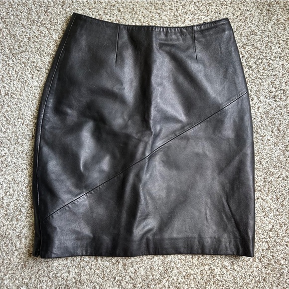 Wilsons Pelle Studio Black Leather A-Line Skirt 4 Casual Mini Vintage Retro - Picture 1 of 8